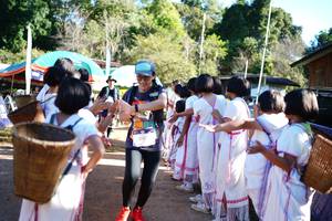 BIB: 315
                            <button type="button" onclick="openModal(19056761)" class="btn btn-primary btn-sm float-right btn-popup" data-toggle="modal" data-target=".modal-high-quality">
                        <i class="fas fa-shopping-cart"></i> Add to Cart
                    </button>
                                            <button type="button" onclick="isThisMe(19056761, true)" class="btn btn-success btn-sm float-right btn-popup btn-isme hidden" data-toggle="tooltip" data-placement="bottom" title="นี่คือรูปของคุณใช่ไหม คลิกที่นี่เพื่อเอาเข้าอัลบั้ม">
                        <i class="fas fa-plus"></i> Add to album
                    </button>
                    <button type="button" onclick="isThisMe(19056761, false)" class="btn btn-warning btn-sm float-right btn-popup btn-isnotme hidden">
                        <i class="fas fa-ban"></i> Remove from album
                    </button>